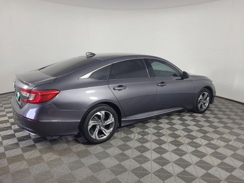 Used 2020 Honda Accord EX-L image 10
