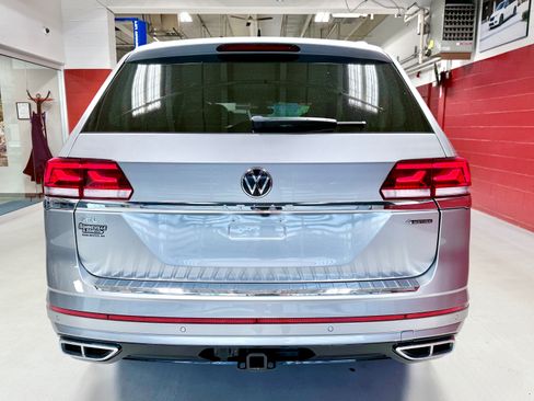 Used 2023 Volkswagen Atlas SEL Premium AWD/4WD image 5