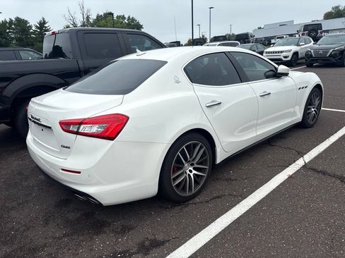Used 2018 Maserati Ghibli S Q4 AWD/4WD image 4