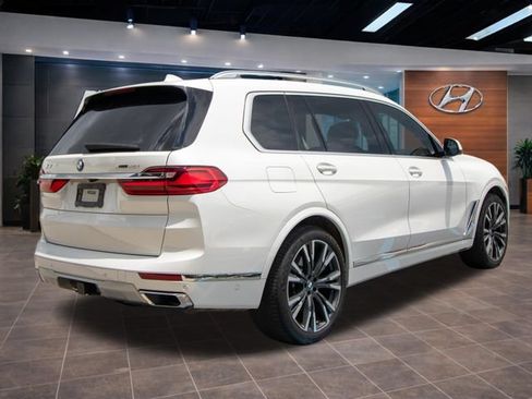 Used 2021 BMW X7 xDrive40i w/ Executive Package AWD/4WD image 13