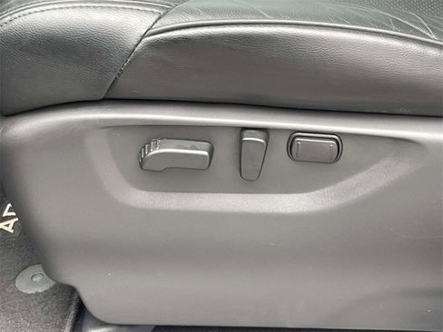 Certified 2024 Nissan Armada SL w/ Captain's Chairs Package image 17