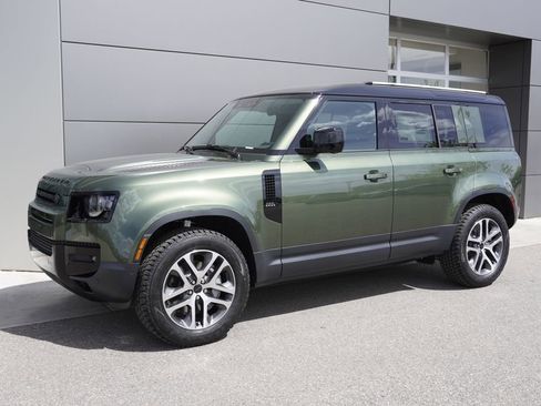 New 2026 Land Rover Defender 110 S AWD/4WD image 3