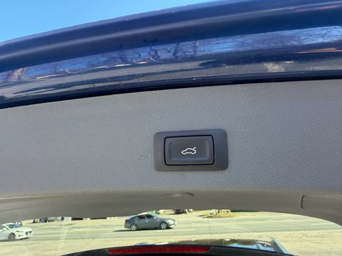 Used 2016 Audi Q5 2.0T Premium Plus w/ Technology Package image 16