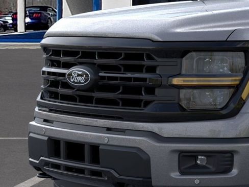 New 2026 Ford F150 XLT w/ Equipment Group 302A MID AWD/4WD image 18