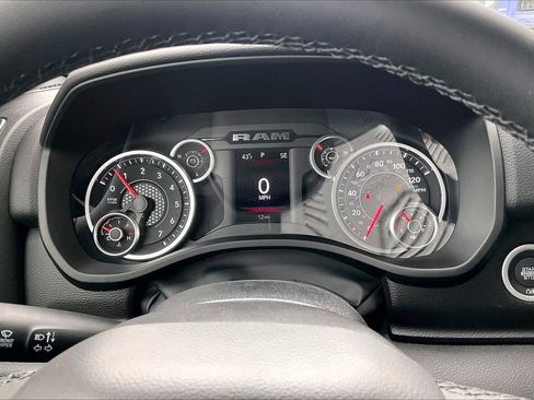 New 2026 RAM 1500 Big Horn AWD/4WD image 12