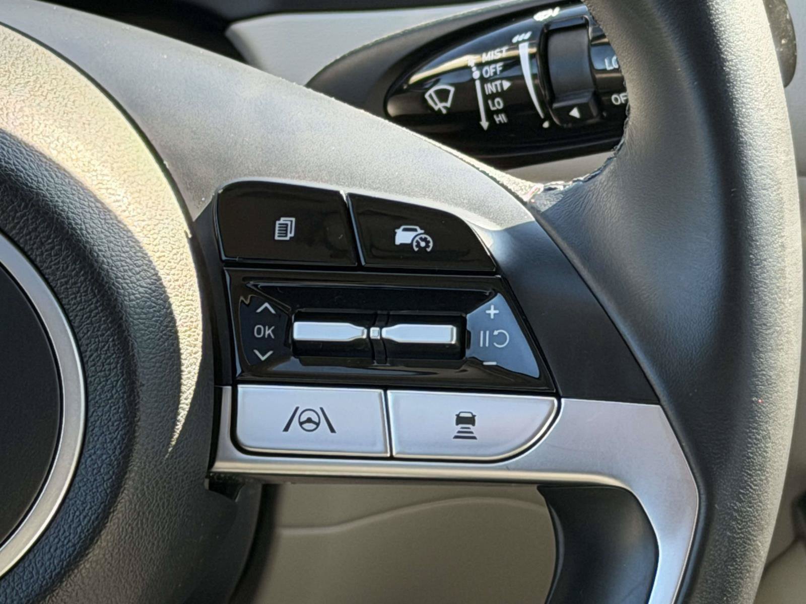 Used 2022 Hyundai Tucson SEL w/ Convenience Package FWD image 17