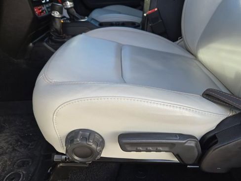 Used 2020 Jeep Gladiator Mojave image 26