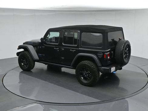 Used 2024 Jeep Wrangler Unlimited AWD/4WD image 44