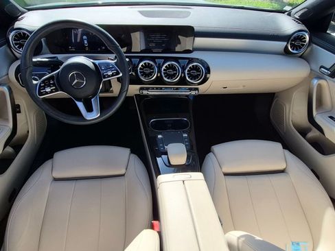 Used 2023 Mercedes-Benz CLA 250 image 16