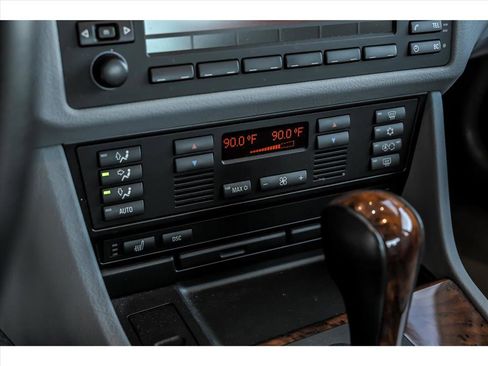 Used 2002 BMW 525i Sedan image 20