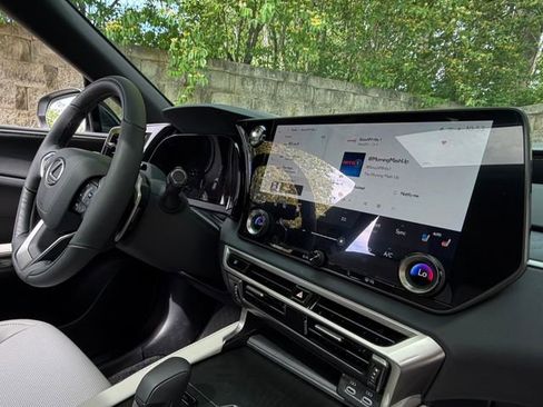 New 2026 Lexus RX 350 F Sport w/ Convenience Package AWD/4WD image 25