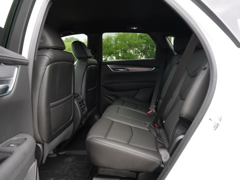 New 2026 Cadillac XT5 Luxury w/ LPO, Floor Liner Package image 20