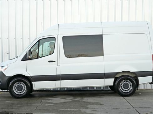 Used 2021 Mercedes-Benz Sprinter 2500 w/ Charging Package, Dashboard image 9