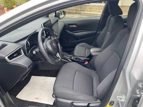 Used 2020 Toyota Corolla SE w/ SE Preferred Package FWD image 8