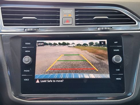 Certified 2024 Volkswagen Tiguan Wolfsburg Edition AWD/4WD image 12