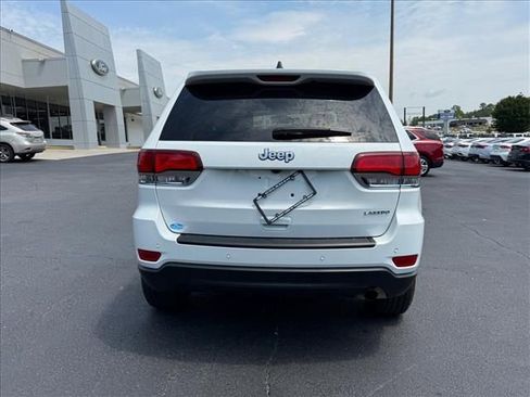 Used 2022 Jeep Grand Cherokee Laredo E RWD image 5