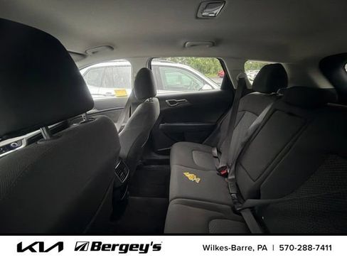 Certified 2023 Kia Sportage LX AWD/4WD image 9