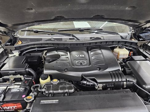 Used 2017 INFINITI QX80 2WD w/ Driver Assistance Package image 47