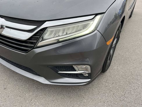 Used 2018 Honda Odyssey Touring image 9