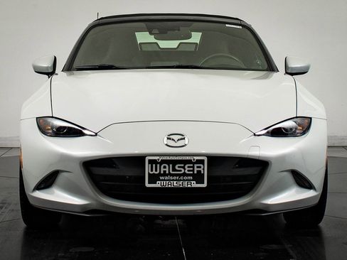 Used 2017 MAZDA MX-5 Miata Grand Touring image 3