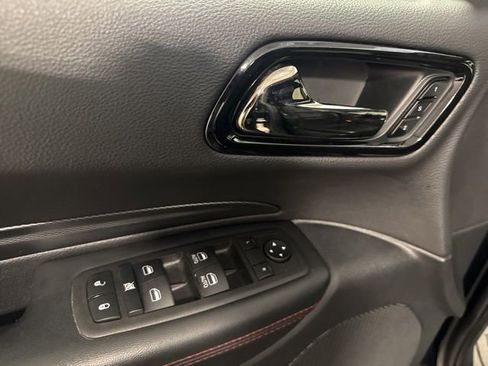 Used 2025 Dodge Durango GT AWD/4WD image 10