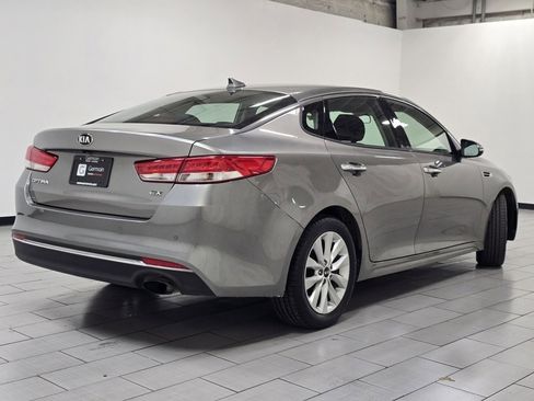 Used 2018 Kia Optima EX image 15