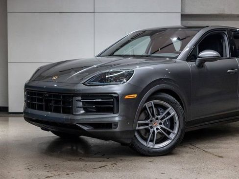 New 2026 Porsche Cayenne Coupe AWD/4WD image 15
