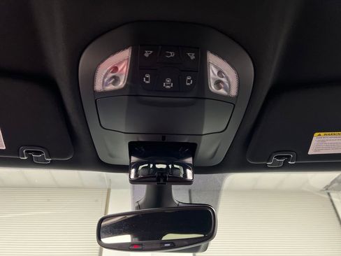 Used 2025 Chrysler Pacifica Select FWD image 66