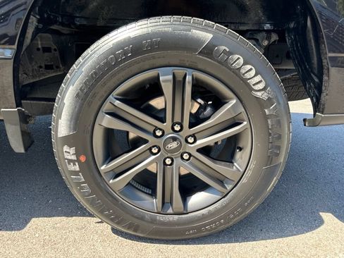 Used 2022 Ford F150 XLT w/ Equipment Group 302A High RWD image 25