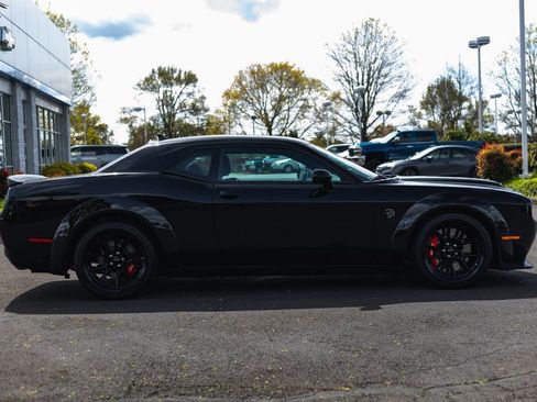 Used 2022 Dodge Challenger SRT Hellcat Redeye RWD image 9