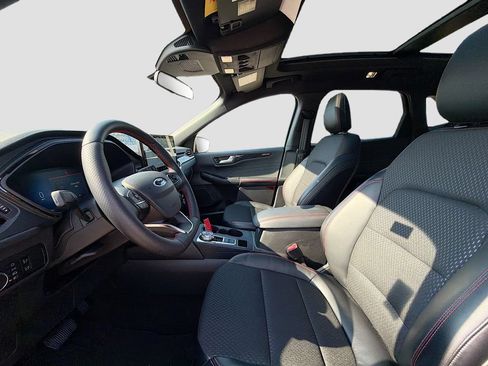 Used 2025 Ford Escape ST-Line w/ Tech Pack #1 AWD/4WD image 23