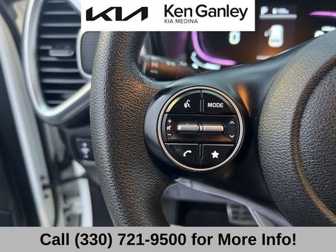 Certified 2023 Kia Soul LX image 31