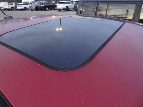 Used 2015 Ford Fiesta Titanium image 12