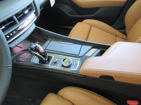New 2026 Cadillac CT5 Premium Luxury w/ Platinum Package RWD image 17