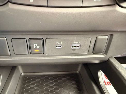 Certified 2024 Nissan Frontier S w/ Technology Package image 33