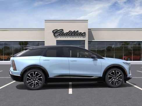 New 2026 Cadillac Optiq Sport 2 RWD image 7