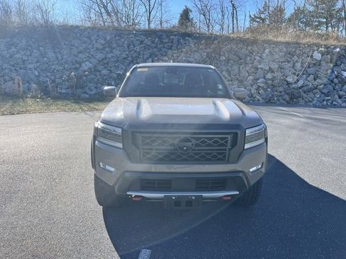 Certified 2023 Nissan Frontier PRO-4X w/ Pro Convenience Package image 2