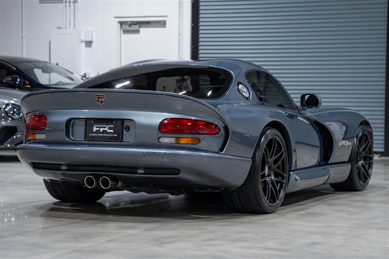 Used 2000 Dodge Viper GTS RWD image 15