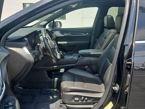 Used 2023 Cadillac XT5 Premium Luxury AWD/4WD image 12