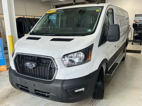 Used 2024 Ford Transit 250 Low Roof w/ Exterior Upgrade Package image 3