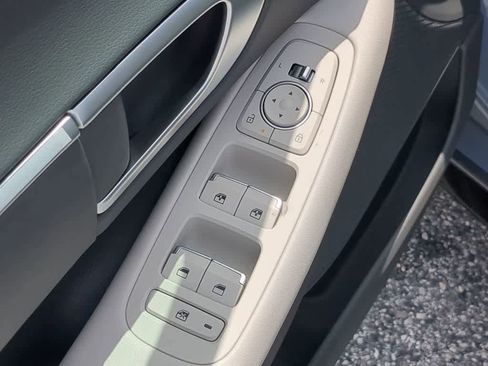 New 2026 Hyundai Sonata SEL FWD image 18