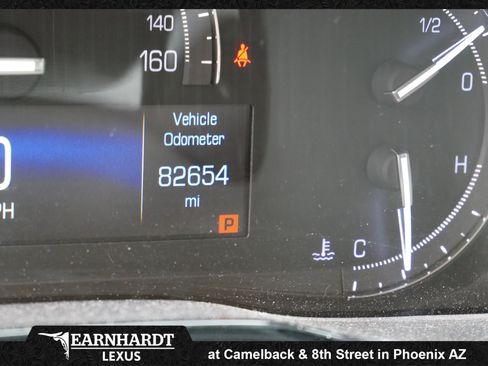 Used 2019 Cadillac XT5 Premium Luxury AWD/4WD image 4
