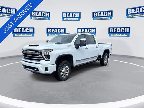 New 2026 Chevrolet Silverado 2500 High Country w/ High Country Premium Package AWD/4WD image 4