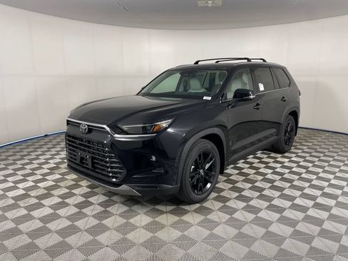 New 2026 Toyota Grand Highlander AWD image 1