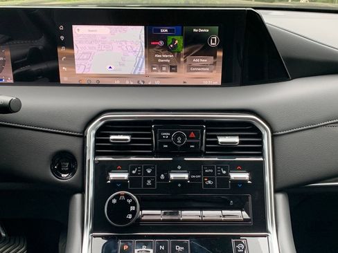 New 2026 Nissan Armada SL w/ Captain's Chari Seat Package image 8