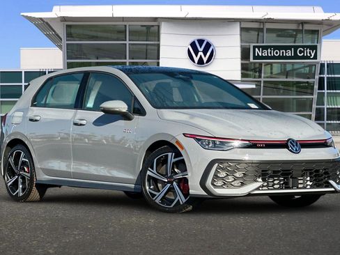 New 2026 Volkswagen GTI SE image 2