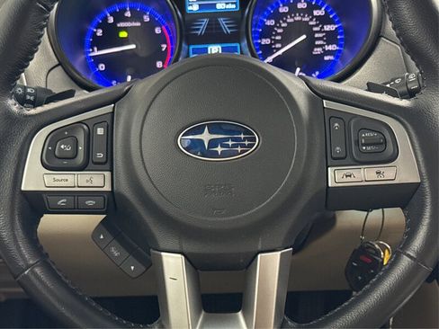 Used 2017 Subaru Outback 2.5i Premium AWD/4WD image 16