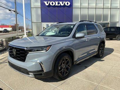 Used 2025 Honda Pilot Elite