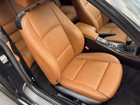 Used 2010 BMW 335i 335i Coupe 2D image 16