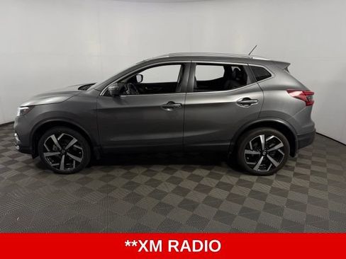 Used 2022 Nissan Rogue Sport SL w/ Premium Package FWD image 5